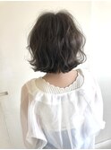 柔らかいベージュとふんわりボブ 中村隆一