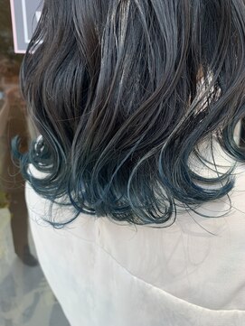 ワークスヘアー(WORKS HAIR) ブルー裾カラー