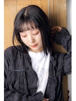 リノナ(Linona)&nbsp;前髪あり ミディアムボブ ローライト ブルーアッシュ【LINONA】