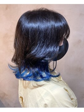 ヘアーリゾートガーデン 南林間店(Hair Resort Garden) インパクト◎/ブルー裾ーカラー【韓国風/モード】ハッシュカット