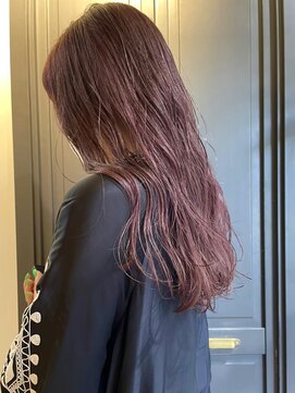 アンバースデー(UNBIRTHDAY) ピンクパープルカラー/ゆるウェーブロング