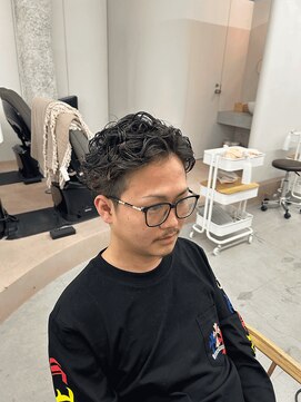 リル(re'll) 《花屋併設》ビジネスパーマ［酸性ストレート/ヘアセット］