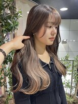 ヘアーアンドメイク ビス(HAIR&MAKE bis) インナーカラーでイメチェン♪【井澤彩】