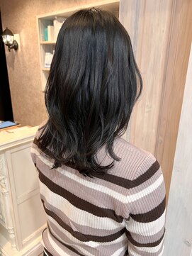 キャアリー(Caary) 福山人気Caary 透明感顔周りフェザーバング切りっぱなしロング