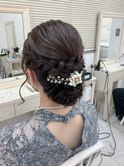 編み込みシニヨン