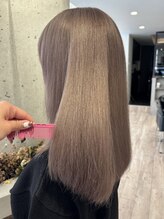 《*鏡を見る度、髪の艶に癒される*》ハイトーンでもダメージを感じない、ベージュダブルカラー*[ブリーチ]