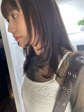 ユニコヘア(unico hair) 顔周りレイヤー×ベージュ
