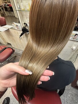 ロマンヤカタ ファース(ROMAN YAKATA fars) さらツヤロング髪質改善プレミアムカラー@田島(2024/10)