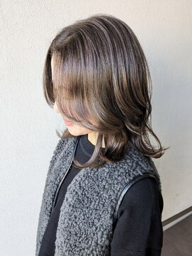 グランドウシワカマル(GRAND ushiwakamaru) ウルフレイヤーカット   40代50代60代おすすめ