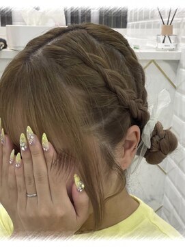 リルミー ミュエナ 大須 矢場町(Lilme myuena) ちょこんっと可愛い!ツイン団子♪_ユウ