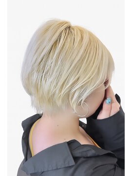 サム 横浜 大倉山(Sum) くびれショート