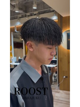 ルースト 原宿店(ROOST) ツイストパーマ/パイルツイスト/ツイストスパイラル/渋谷/原宿