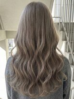 ローウェル(Rowel)&nbsp;ハイトーン/ダブルカラー/グレージュ/レイヤーカット