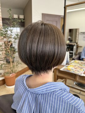 トップスタイル リッチ 暑さを軽やかに　秋先取りショートスタイル