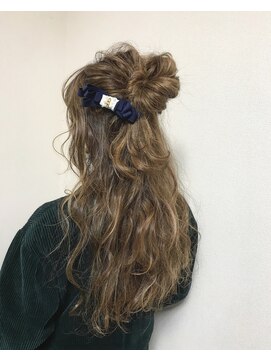 トリート 南行徳本店(TREAT) ハイライト×お団子ハーフアップ