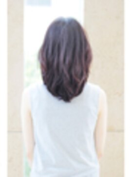 ザ シー 橋本(The C) 簡単に内巻きになるミディアムヘア　/ザシーバイアフロ