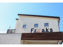 フリークスヘアメイクスタジオ(Freaks hair make studio)