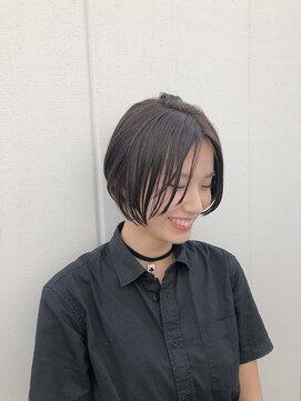 アンドチル 渋谷(AND CHILL) マニッシュショート/センターパート【AND CHILL渋谷】