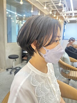 ロンドアジュール 横浜(Lond azur) ☆ぺたんこさんにふんわりワンカールナチュラルショートボブ横浜