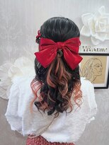 アトリエビューティーアミュ(atelier beauty AmU) 推し活 ライブ イベント 量産型 編み込みハーフアップ×リボン