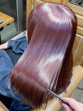ブローテ ヘアアンドメイク(brote hair&make) 艶感引き立つベリーピンク