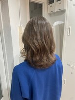 ナンバー ユアイロ 川崎(N° uairo)&nbsp;【池田】大人かわいい/エギョモリ/グレージュ/ひし形シルエット