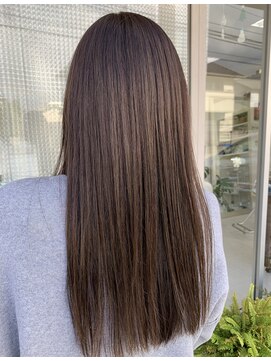 ヘアールーム ミルゥ(hair room MILOU) アッシュロング