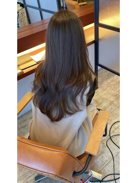マーリャヘアー(mallia hair) レイヤースタイルレイヤーカットロングレイヤー小顔スタイル