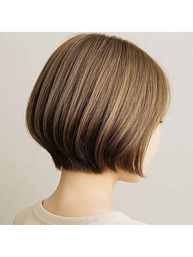 バトー バイ トリコ 船橋北口店(BATEAU by tricot) 前下がりグラデーションボブ☆アッシュベージュ