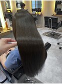 夏の湿気対策に美髪矯正おすすめです！！（新百合）