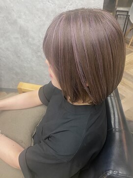 マーレ(MARLE./) ピンクみハイライトで華やかに