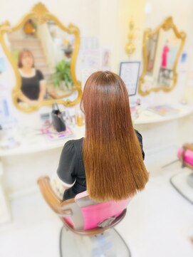 美容室 ティンカーベル 切りっぱなしロング