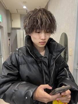 ジーナ 天神(Zina) ツイスパ/ハイライト