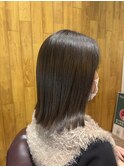 カーキベージュカラー