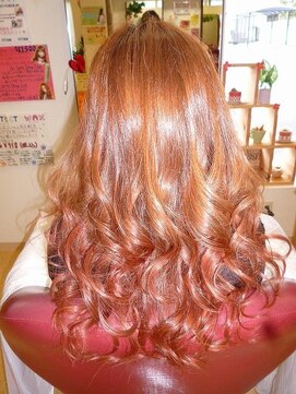 デザインヘアー ピアジェ 橿原店(DESIGN HAIR PIAGET) KIRARAピンクグラデーションカラー+KIRARAトリートメント