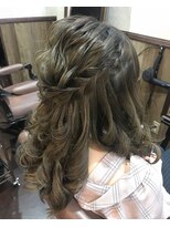 ディー エメ(D-aimer-)&nbsp;ねじり編みハーフアップ　【ヘアセット】