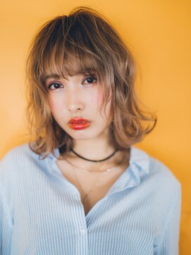 テラス 銀座(terrace) ホワイティーグレージュ×耳かけカールミディ