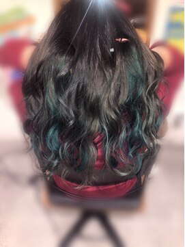 ヘアーステーション ハレラ(Hair station HaLe'LA) ターコイズカラー