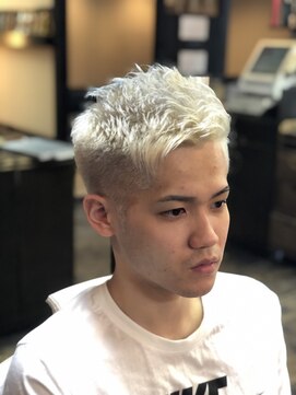 オムズ パセ(OM'S passer.) ホワイトカラー