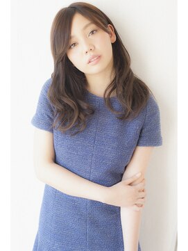 キートスバイガーランド (Kiitos by Garland) [Kiitos]大人なセミディ☆ゆるカール