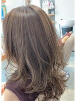 ハク アトリエ(HaKU atelier)&nbsp;ブリーチ無し外国人風カラーくすみカラーフォギーベージュ