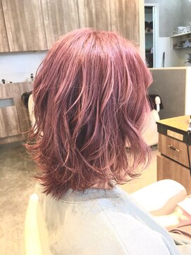 ブラン(Blanc) 外ハネ&ピンクスタイル