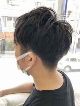 ヘッズ 本八幡店(HEADS) ショート　マッシュ　ショートボブ　HEADS 市川　学割　イルミナ