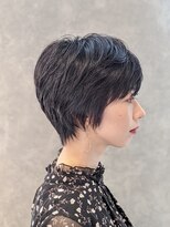 アマニ ヘアー ホスピタル(AMANI. HAIR HOSPITAL) 「ラフ×ショート」似合わせ“美”シルエット【Amani甲斐】