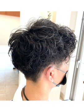 ヴェントフォンターナ(VENTO fontana) メンズパーマ