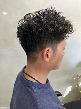 ナンバーエイト(NUMBER8) メンズショートパーマ