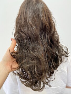 ラフューネ ヨコハマ(Raffune Yokohama) アッシュグレージュ＊Raffune Yokohama 小池ひかる