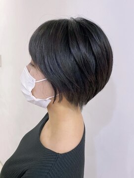 グランドライン(GRAND LINE) 《GRANDLINE友田千栄》丸みナチュラルショートスタイル