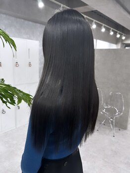 リベル 西中島(Libelle)の写真/【西中島徒歩3分】お悩みに合わせた最高級トリートメントで理想の美髪へ導きます[髪質改善]