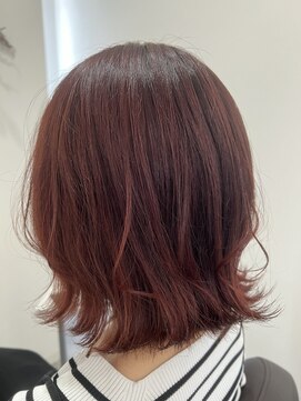 ナッツ(Nut's) ガーネットレッド